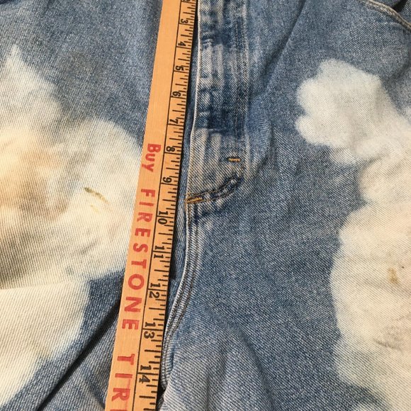 #LL Wrangler Silver Edition shorts Acid Wash bleach distressed 40 waist - Picture 6 of 6